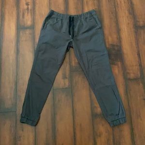 Men’s joggers